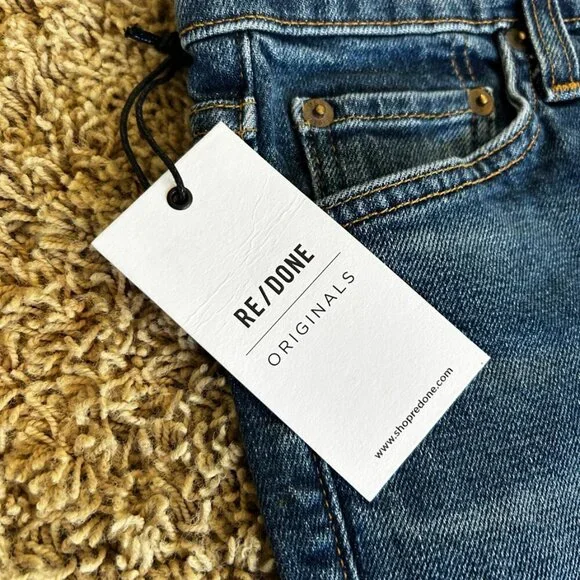 RE/DONE Mid-Rise Kick Flare Stretch Crop Jeans Mid 70s Wash in Size 26 - Picture 3 of 8